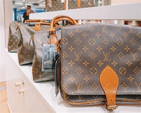 where is the cheapest place to buy louis vuitton|cheapest item at Louis Vuitton.